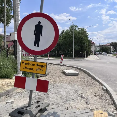 Przebudowa układu dróg w śródmieściu Rzeszowa [3.08.2022] - fot 6
